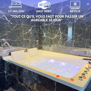Suite Romantique - Balneo Privé - Parking - Douai - 0