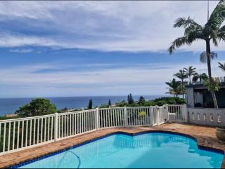 Spacious 4-Bedroom Home with Pool & Ocean Views - Ballito - 6