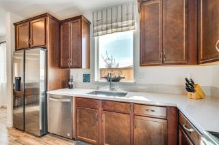 15 Mi to Dtwn Sacramento Newly Built Home! - Sacramento - 2