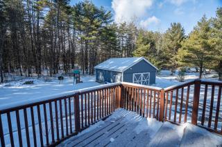 3BR Lake Luzerne Retreat with Game Room & Hot Tub - Lake Luzerne - 3