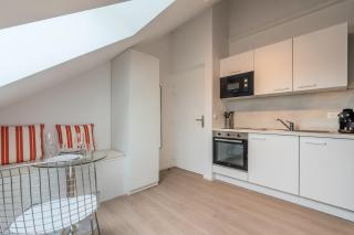 Studio sous les combles côté cour, parking gratuit - Villeneuve d'Ascq - 8