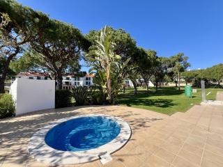 Vilamoura Sunny Garden With Pool by Homing - Vilamoura - 9