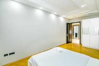 Charming Lux Apartment - Bakoe - 9