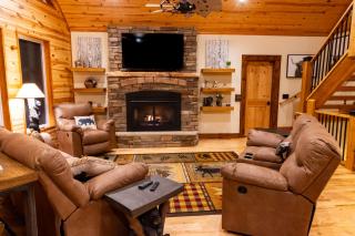 Bear Paw Lodge - North Carolina - - 2