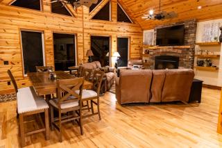 Bear Paw Lodge - North Carolina - - 3