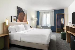 Spark By Hilton Woodbridge - Woodbridge - 1