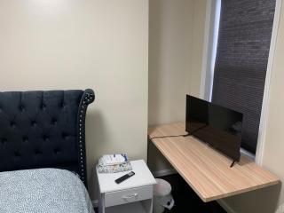 Beautiful bedroom next Camden yard and M&T stadium - Baltimore - 9