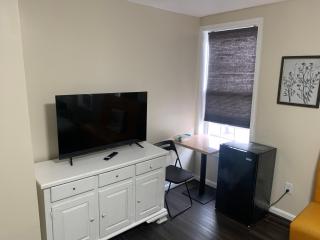 Beautiful bedroom next Camden yard and M&T stadium - Baltimore - 7