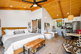 Cocavin Carriage House - 5