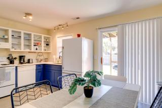 Walk to Atlantic Beach Townhome with Patio! - Atlantic Beach - 2