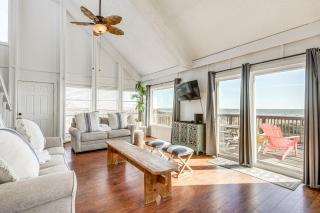 Beach House with Oceanfront Deck in Galveston! - Galveston - 0