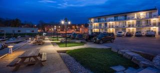Picton Harbour Inn - Picton - 9