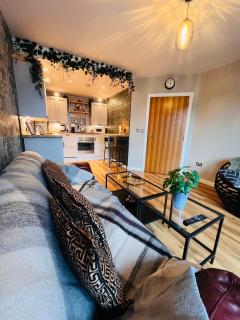 Latitude Chinatown Central Apartment - Birmingham - 9