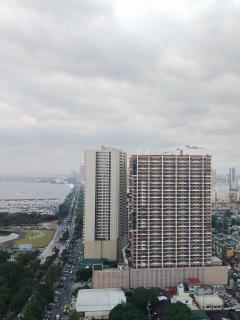 Affordable unit near MOA walking distance to picc - Manila - 7