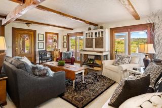 Vineyard Retreat - 3