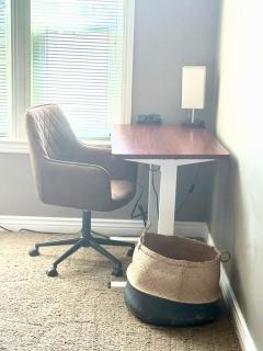 SKI HOUSE Best Location 1Gbps pool table foosball - 1