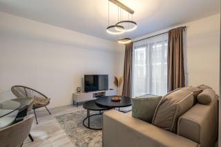 Brand New Condo in a Green House - Budapest - 7