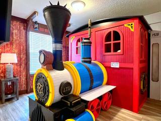 Fantastic Family Fun Themed Pool Home with Theater-3229LW - 8