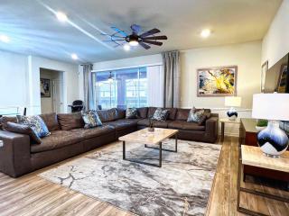 Fantastic Family Fun Themed Pool Home with Theater-3229LW - Davenport - 2