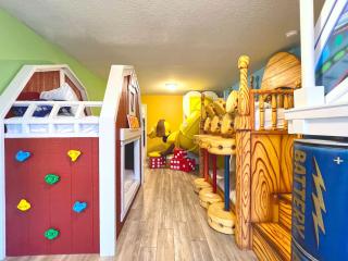 Fantastic Family Fun Themed Pool Home with Theater-3229LW - 6