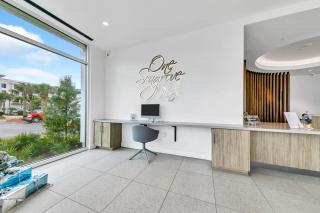 One Seagrove Place 702 Gulf-front unit sleeps 6 - Santa Rosa Beach - 4