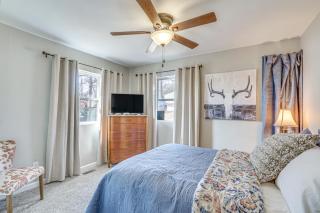 Private Dock and Decks Lakefront Retreat in Stover! - Stover - 1