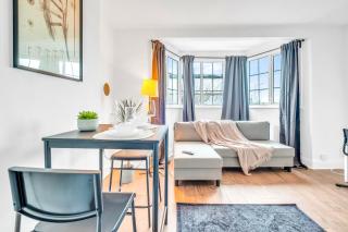 London Family Base - 1-Bed, Baby Cot, Free Parking, Wembley 25 Mins, Tube 10 Mins, Flat 4 - Colindale - 2