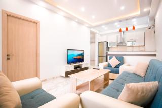 Nice 2 Bedroom apt near Republic Square with a Balcony! - Erevan - 9