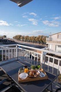 Noah Sea-View Apartments - Néoi Epivátai - 9