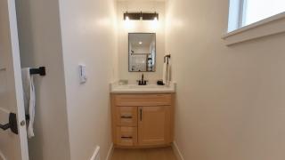 Renovated Studio 5 Min from Scenic Lake CDA - Pet Friendly - 4