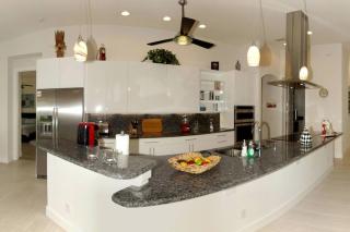 Villa Palms at Mayfair - Cape Coral - 4