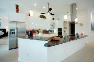 Villa Palms at Mayfair - Cape Coral - 3