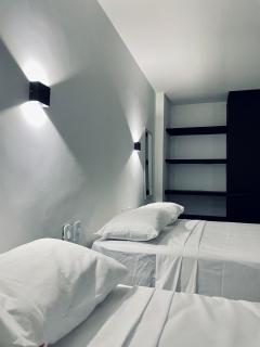Lindo Flat,54m2, 200m mar, 1quarto, sala, varanda, cozinha completa, piscina,sauna,salão de jogos - Cabedelo - 5
