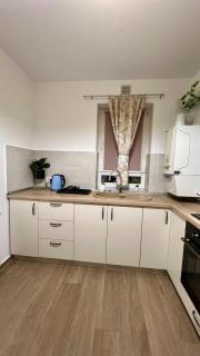 Adam's Place - Braşov - 1