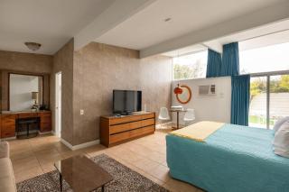 The Monkey Tree by AvantStay Mid-Century Modern Oasis with Pool - Palm Springs - 6