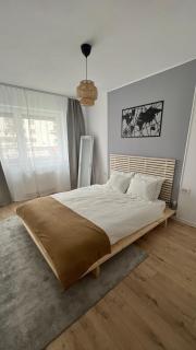 Adam's Place - Braşov - 9