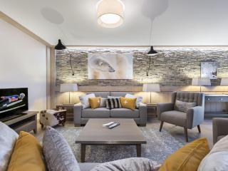 Appartement 5 pièces au centre de Courchevel avec garage - FR-1-562-7 - 0
