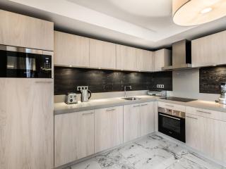 Appartement 5 pièces au centre de Courchevel avec garage - FR-1-562-7 - 8