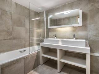 Appartement 5 pièces au centre de Courchevel avec garage - FR-1-562-7 - 3
