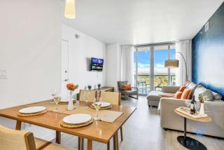 Amazing Apartment with Balcony & Pool - 6