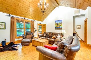 Creekside Lodge about 4 Mi to Sapphire Valley Resort! - Sapphire - 6