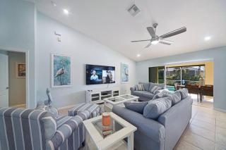 Saltwater electric & solar-heated pool home, with TV on lanai - Villa Addison - Cape Coral - 6