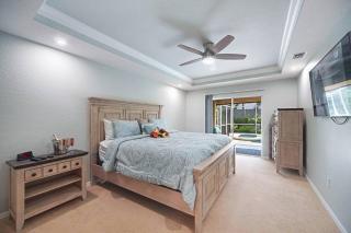 Saltwater electric & solar-heated pool home, with TV on lanai - Villa Addison - Cape Coral - 2