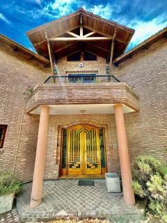 Hermosa Casa 14 pax Piscina Futbol 5 Chacras - Luján de Cuyo - 2