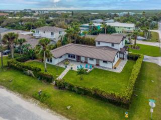 1426NA Dolce Vita Pool Across from Beach Access - Daytona Beach - 2