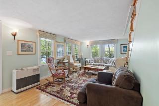 Pond Retreat at the Beach - 5