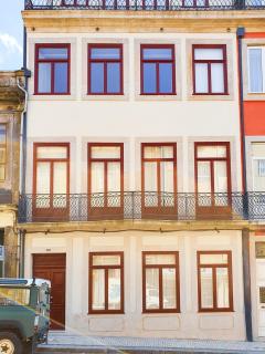 Comfortable flat, cozy balcony close to Aliados Av - Oporto - 6
