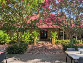 Mahogany Inn and Distillery - 0
