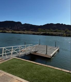 Cliff Hanger, River access with dock - Parker - 9