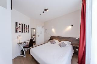 LOGIS HOTEL - Le Petit Bellon - Senlis - 0